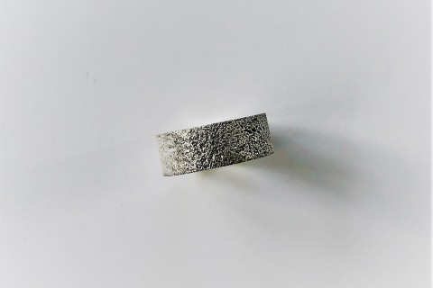 Lunar Ring